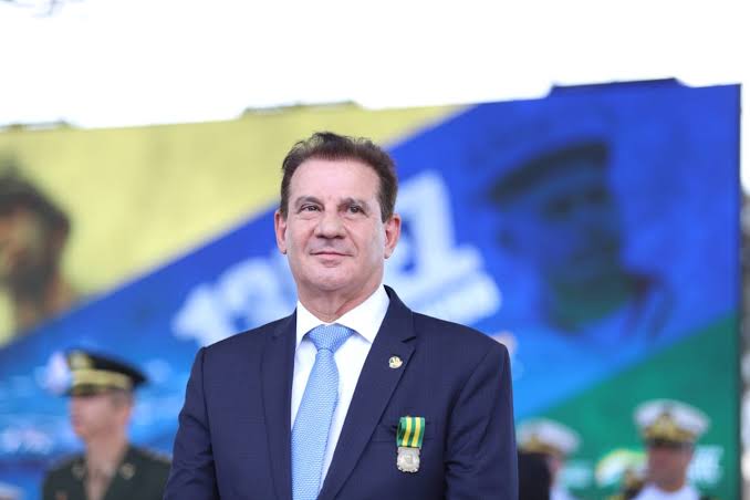 Imagem Ilustrando a Notícia: Vanderlan não deve abandonar o plano de concorrer em Goiânia