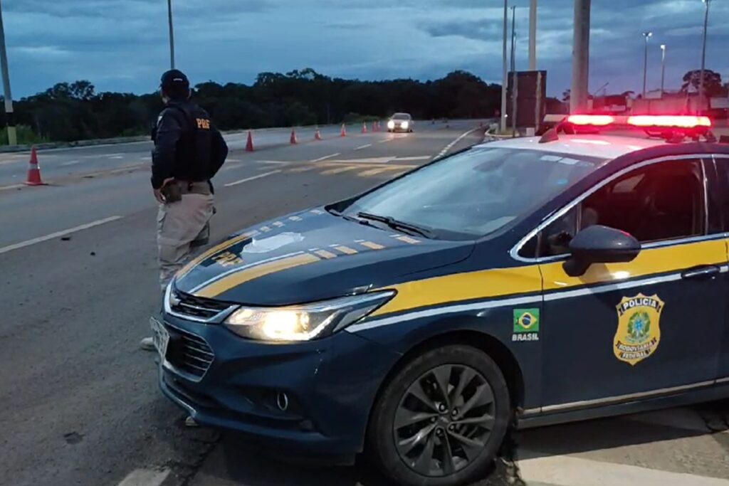 Imagem Ilustrando a Notícia: Rodovias federais em Goiás têm 23 acidentes e uma morte no fim de semana