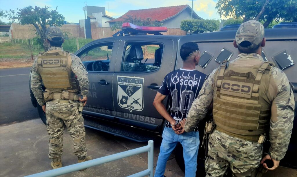Imagem Ilustrando a Notícia: Comando de Operações de Divisas realiza com sucesso recaptura de foragido durante bloqueio policial