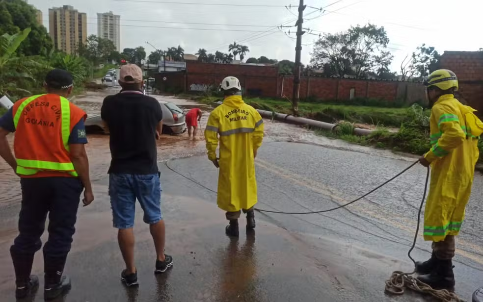 Imagem Ilustrando a Notícia: Chuvas intensas e calor intenso vão continuar em Goiás