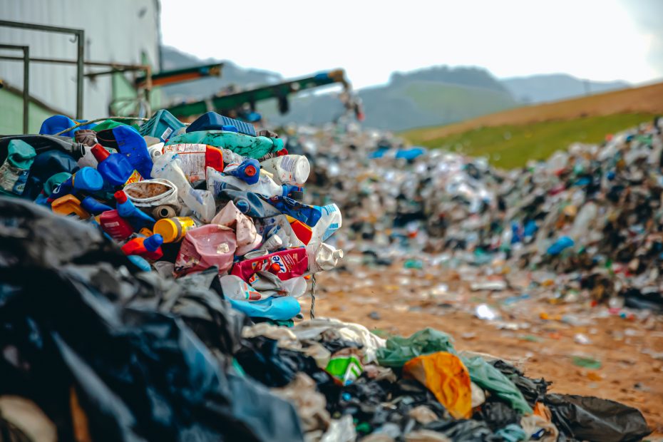 Imagem Ilustrando a Notícia: Goiás pretende fechar todos os lixões até 2 de agosto de 2024