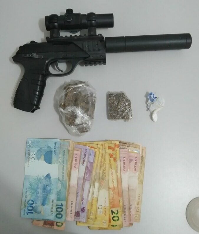 Imagem Ilustrando a Notícia: Suspeito é preso por envolvimento em tráfico de drogas, em Anápolis
