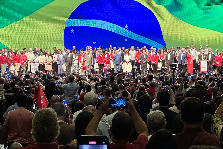 Imagem Ilustrando a Notícia: PT quer frente ampla “com PSB” para eleição em Goiânia