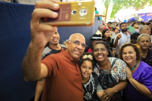 Imagem Ilustrando a Notícia: Rogério acertou a mão ao abrir espaço ao Carnaval de Goiânia