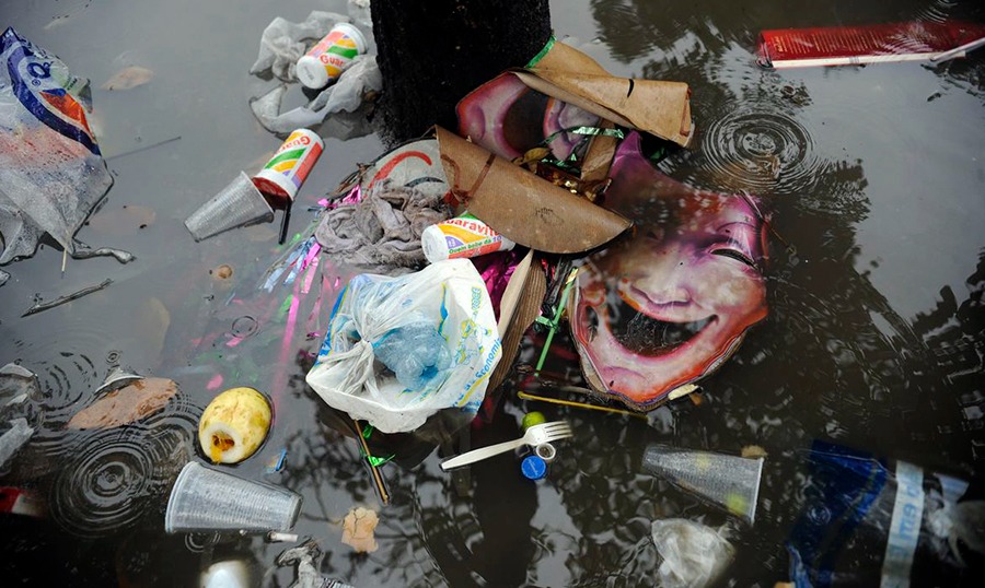 Imagem Ilustrando a Notícia: Acúmulo de lixo pode agravar quadro epidemiológico da dengue durante Carnaval