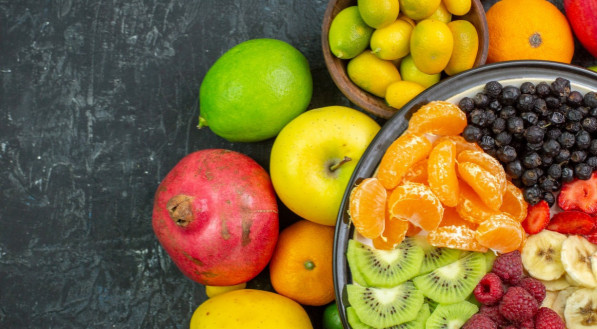 Imagem Ilustrando a Notícia: Saiba quais são as frutas anti-inflamatórias e descubra receitas de sucos revigorantes
