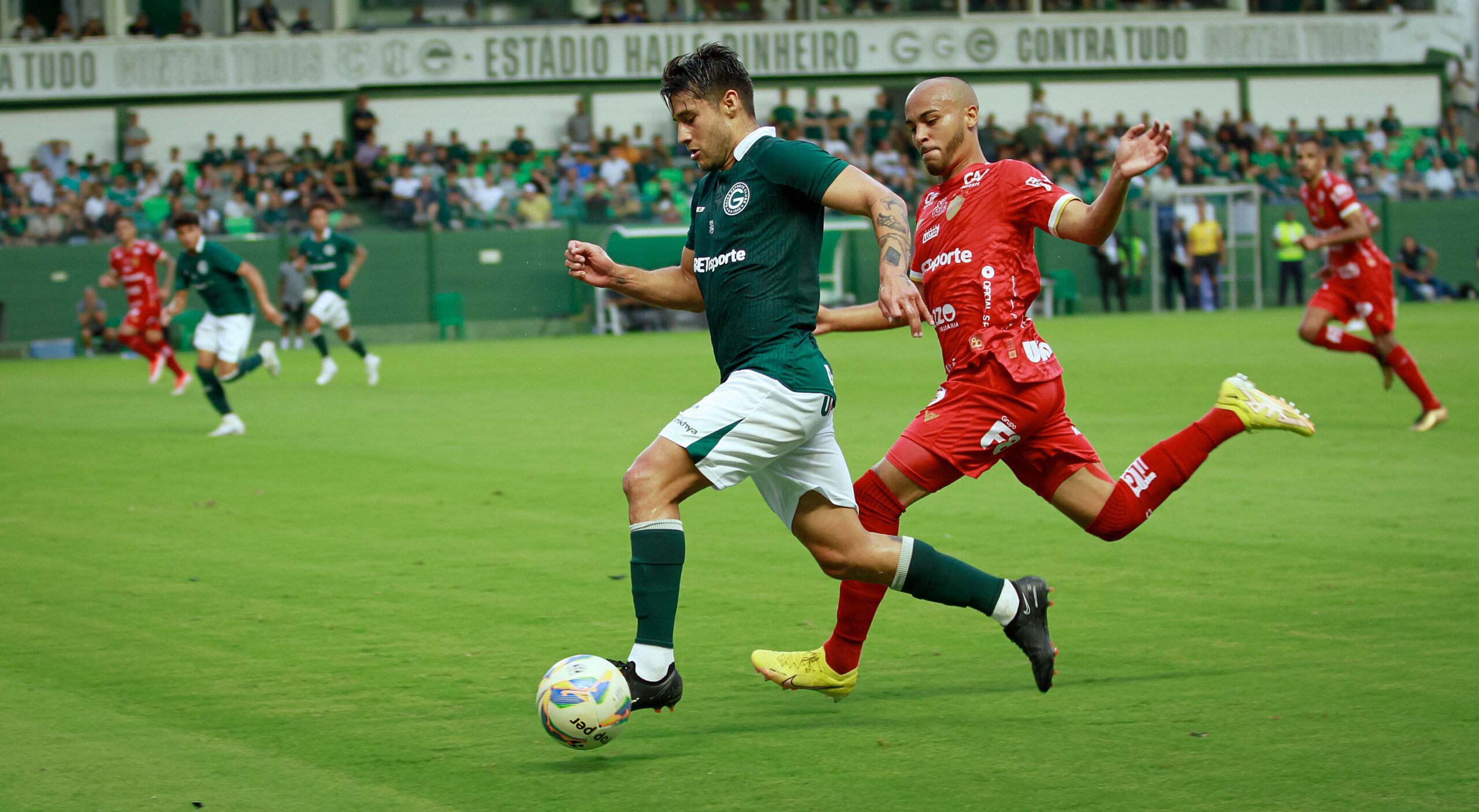 Imagem Ilustrando a Notícia:  Vila Nova e Goiás se enfrentam pelas quartas de final da Copa Verde nesta quarta-feira (20)
