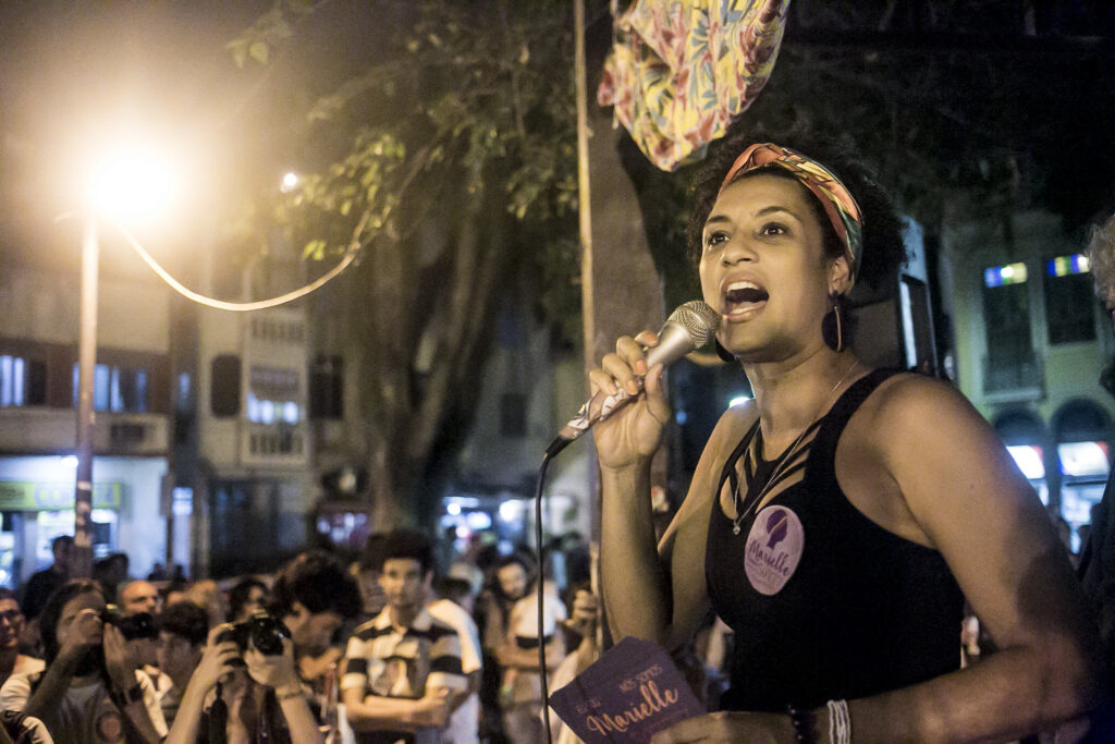 Imagem Ilustrando a Notícia: PSOL emite nota em memória de Marielle Franco após incidente na Câmara: ‘seguiremos ocupando todos os espaços’