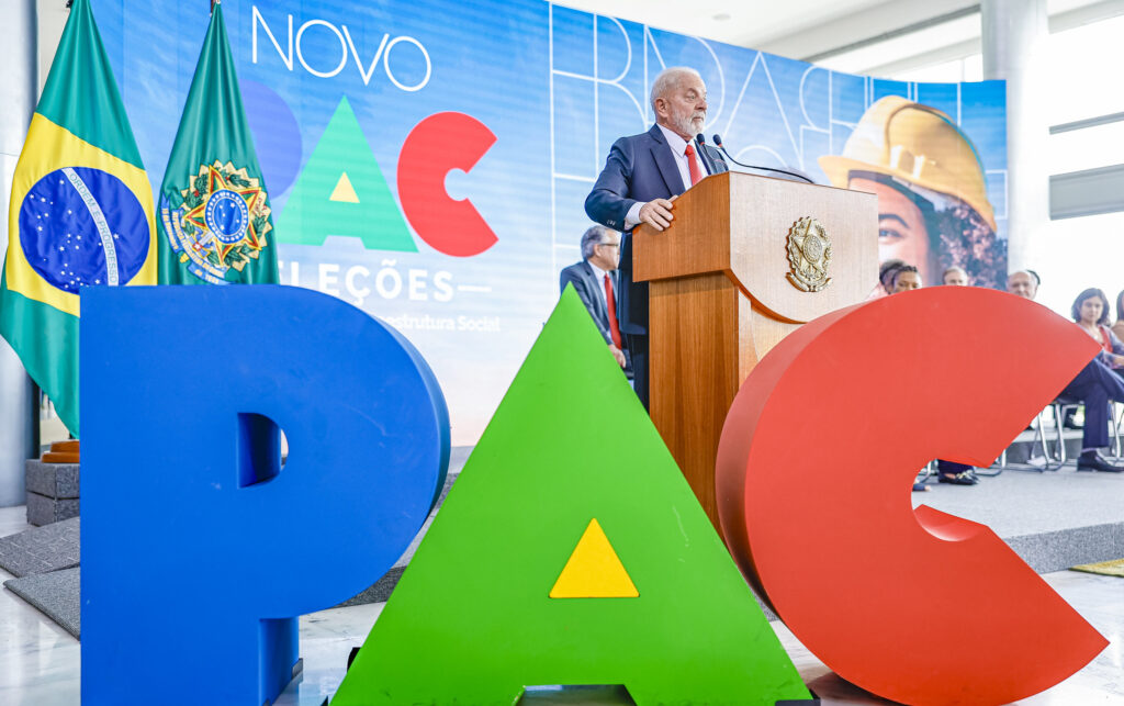 Imagem Ilustrando a Notícia: Lula anuncia obras do PAC Seleções com R$ 23 bilhões em investimentos