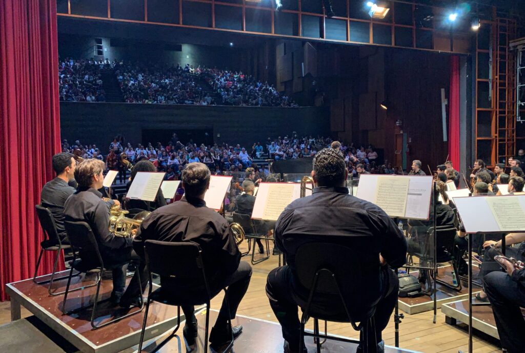 Imagem Ilustrando a Notícia: Teatro Goiânia recebe a Orquestra Filarmônica de Goiás nesta quinta-feira (28)