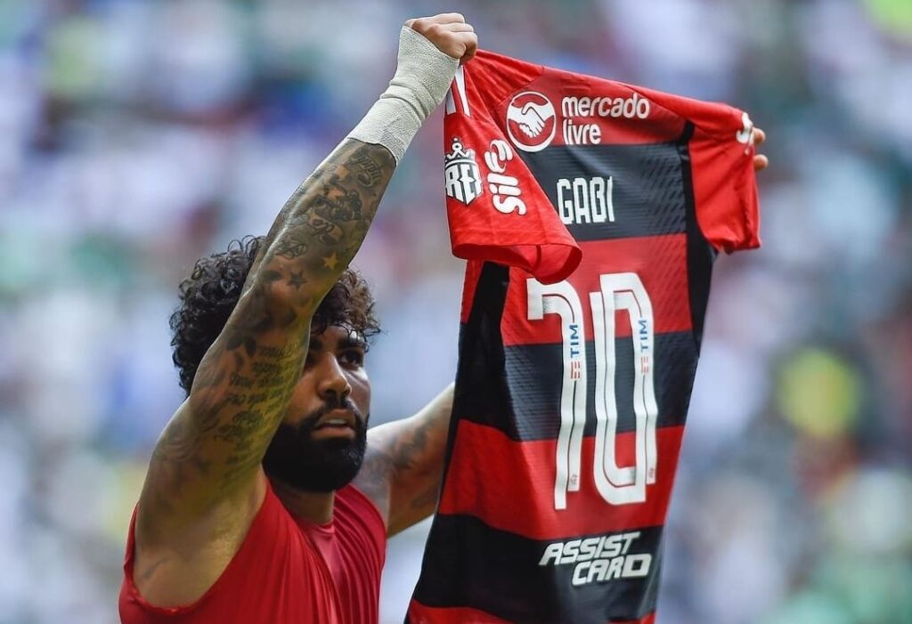 Imagem Ilustrando a Notícia: Flamengo se diz confiante em absolvição de Gabigol, mas adia conversas para renovação