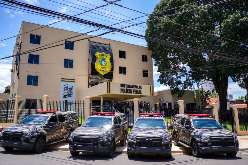 Imagem Ilustrando a Notícia: Governo de Goiás abre 75 vagas temporárias para Diretoria-Geral de Polícia Penal
