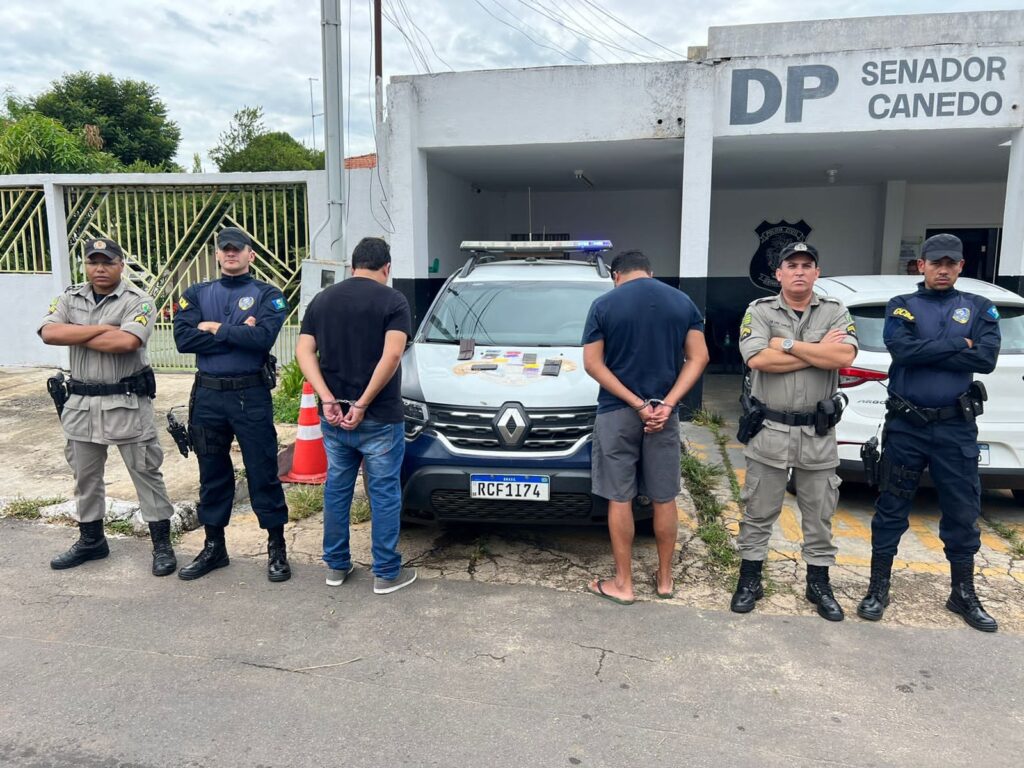 Imagem Ilustrando a Notícia: Guarda Municipal flagra suspeitos de estelionato com quase R$2.000 em dinheiro durante abordagem em Senador Canedo