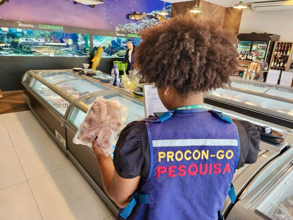 Imagem Ilustrando a Notícia: Procon Goiás aponta variação de até 225% em preços dos pescados em Goiânia