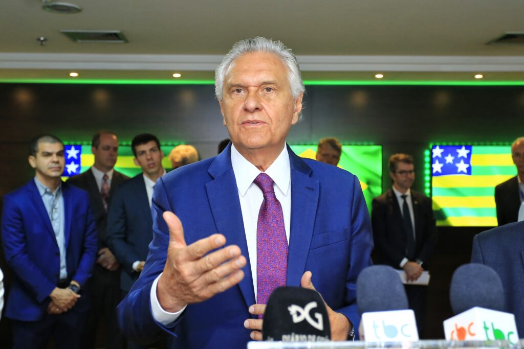 Imagem Ilustrando a Notícia: “Total desrespeito”, diz Caiado ao reafirmar que vai judicializar reforma tributária
