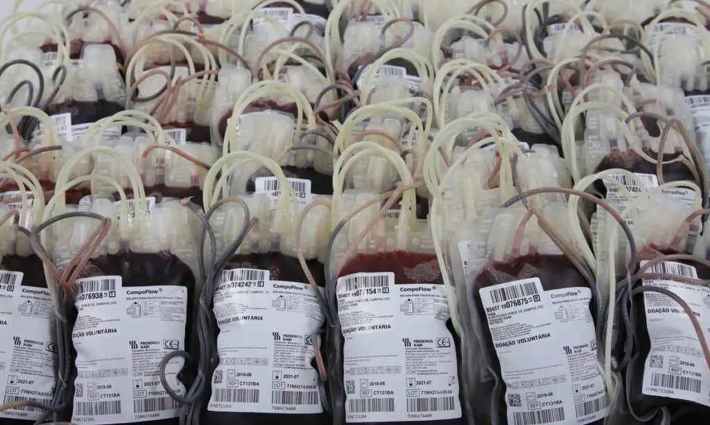 Imagem Ilustrando a Notícia: Desafios e tratamentos na jornada de pessoas com hemofilia