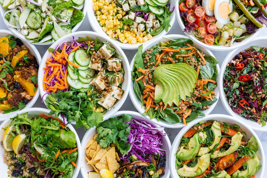 Imagem Ilustrando a Notícia: 10 saladas diferentes que vão te surpreender