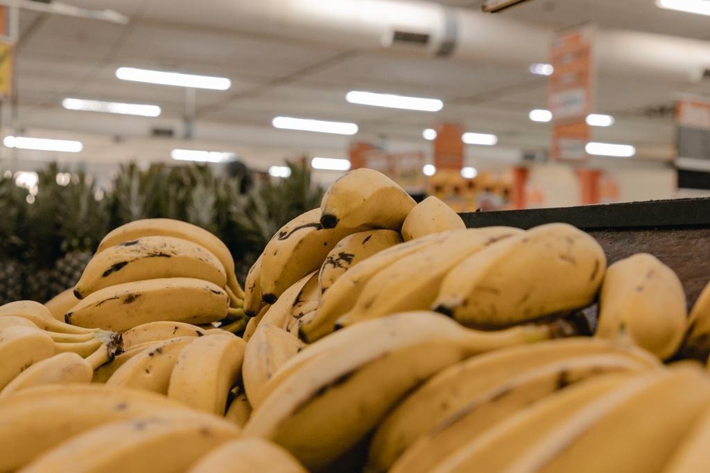 Imagem Ilustrando a Notícia: Preço da banana sobe 179%, maior alta entre produtos da cesta básica