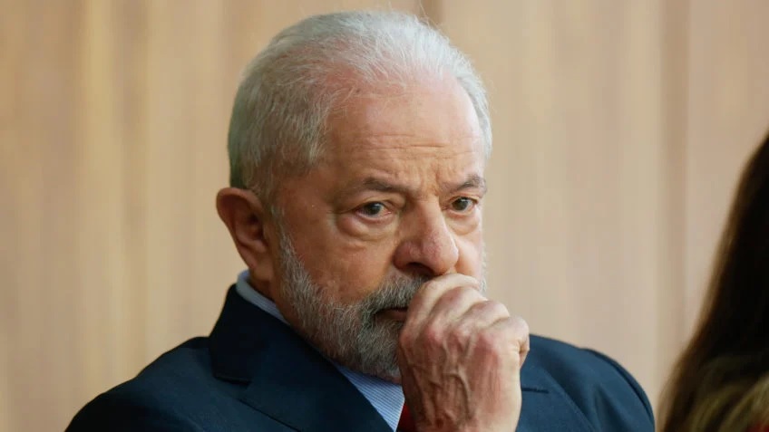 Imagem Ilustrando a Notícia: Restrição de benefício a detentos impõe derrota ao governo Lula 