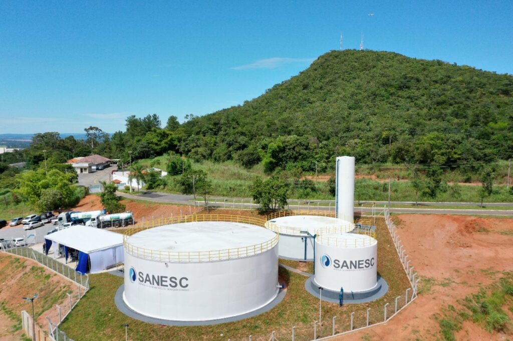 Imagem Ilustrando a Notícia: Sanesc dobra capacidade de distribuição de água tratada em menos de 3 anos