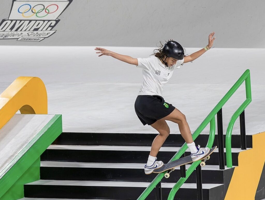 Imagem Ilustrando a Notícia: Rayssa Leal vence etapa da China do Pré-Olímpico de skate street