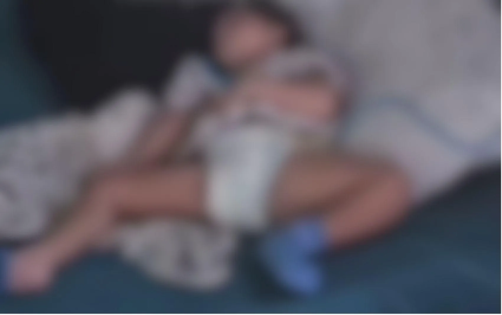 Imagem Ilustrando a Notícia: Mãe suspeita de tráfico confessa que desligou sonda do filho de 3 anos com paralisia cerebral 