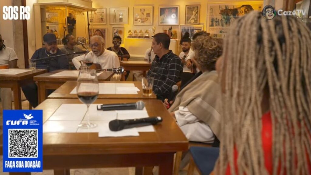 Imagem Ilustrando a Notícia: Acontece agora: Zeca Pagodinho realiza live solidária com Alcione e Gilberto Gil