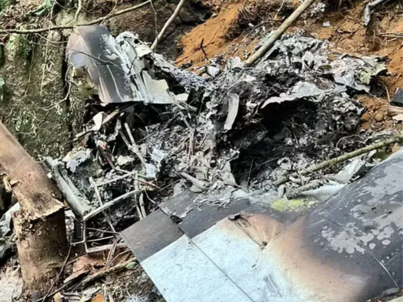 Imagem Ilustrando a Notícia: Identificadas as vítimas da queda de avião mineiro em SC