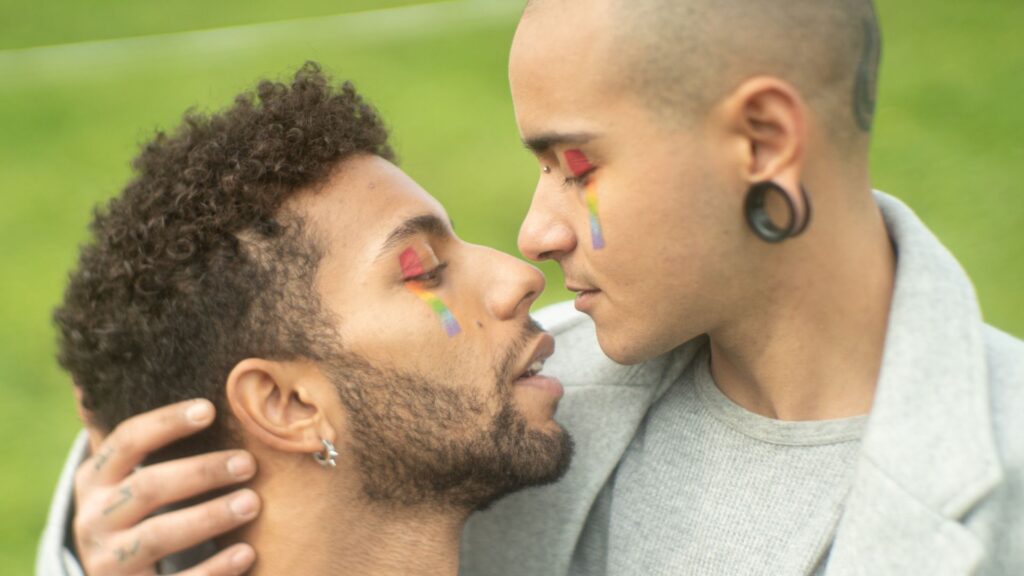 Imagem Ilustrando a Notícia: 5 Filmes LGBTQIAPN+ nacionais que você precisa assistir