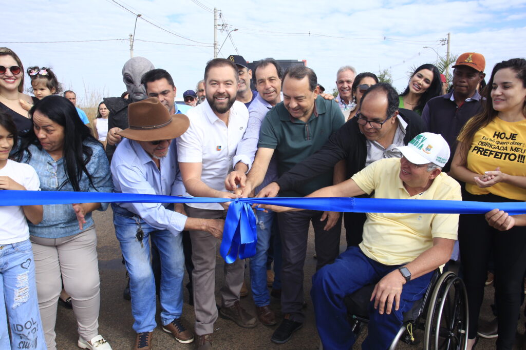 Imagem Ilustrando a Notícia: Novo asfalto em Abadia de Goiás promove integração com Goiânia e Aparecida