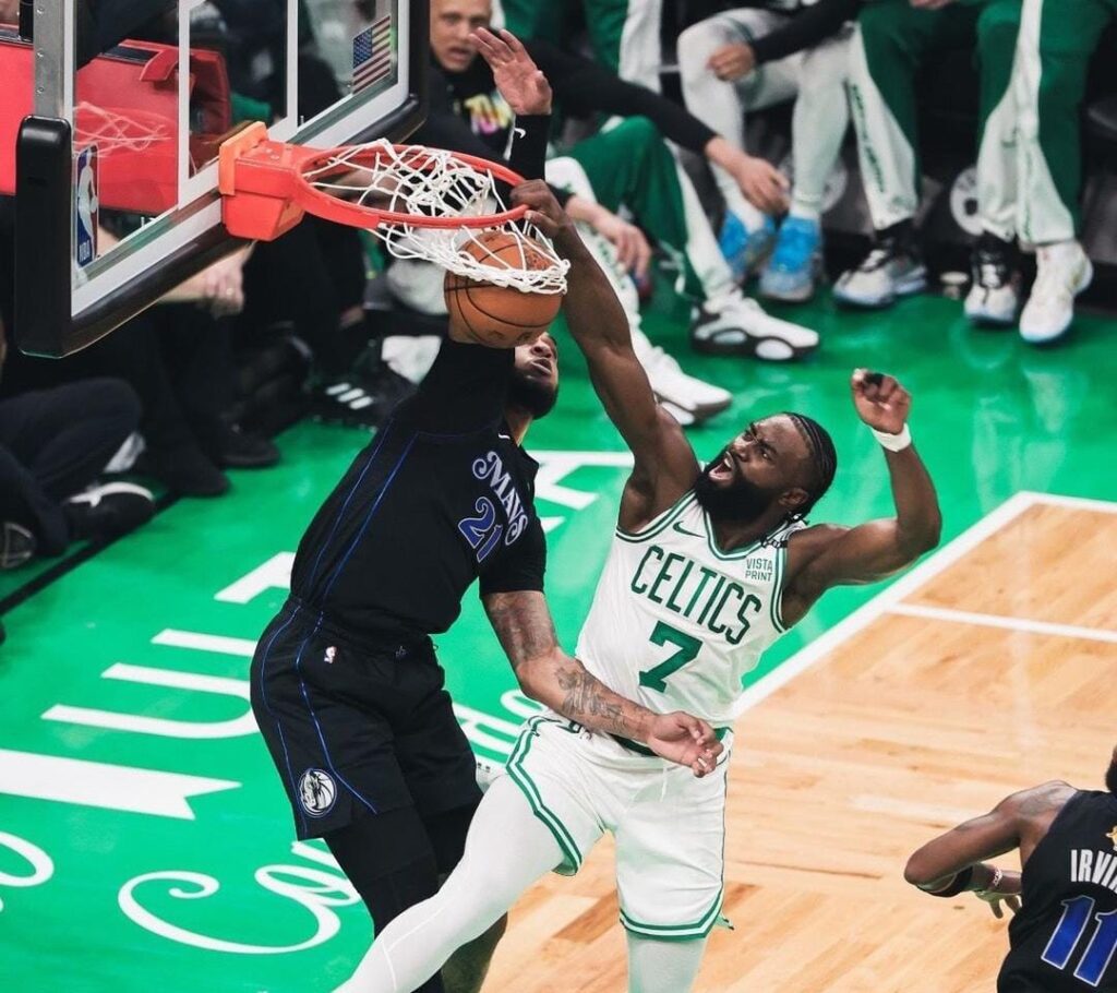 Imagem Ilustrando a Notícia: NBA: Celtics e Mavericks voltam à quadra para o jogo 2 das finais