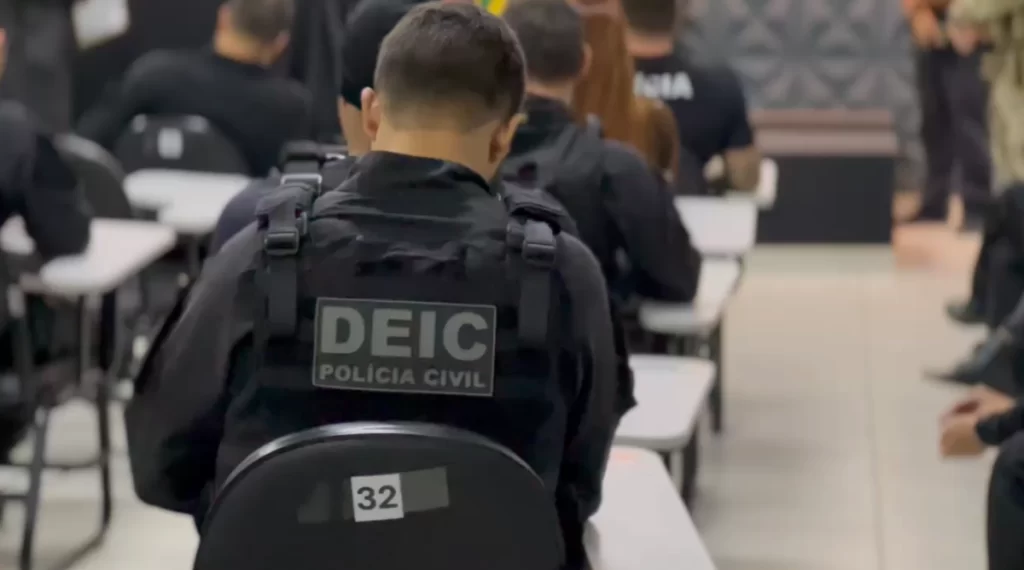 Imagem Ilustrando a Notícia: Polícia cumpre 67 mandados em Goiás e mais cinco estados
