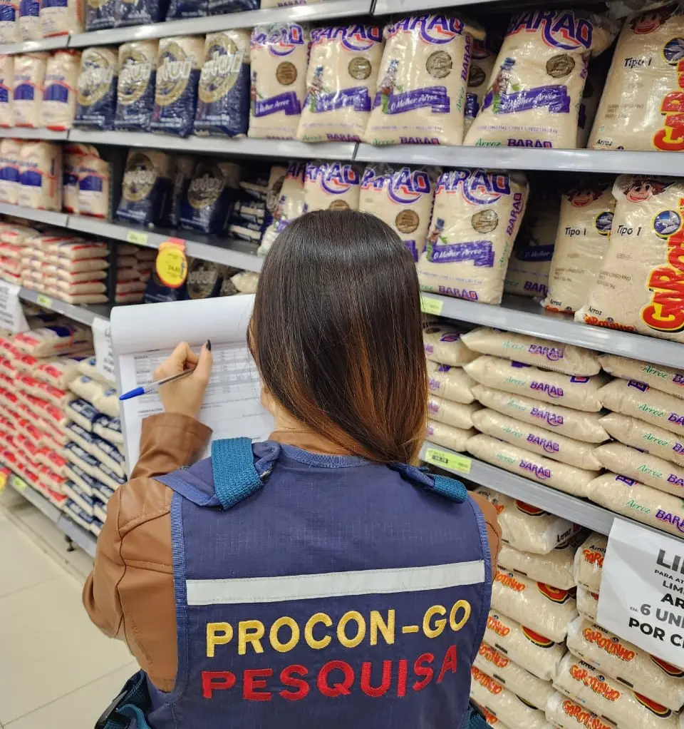 Imagem Ilustrando a Notícia: Procon encontra diferença de até 27% no preço do arroz