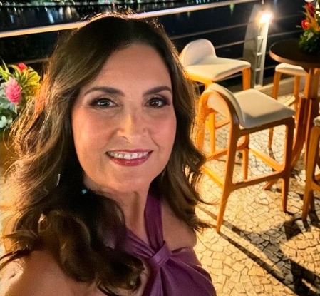 Imagem Ilustrando a Notícia: Fátima Bernardes retorna à Globo após ser demitida da emissora