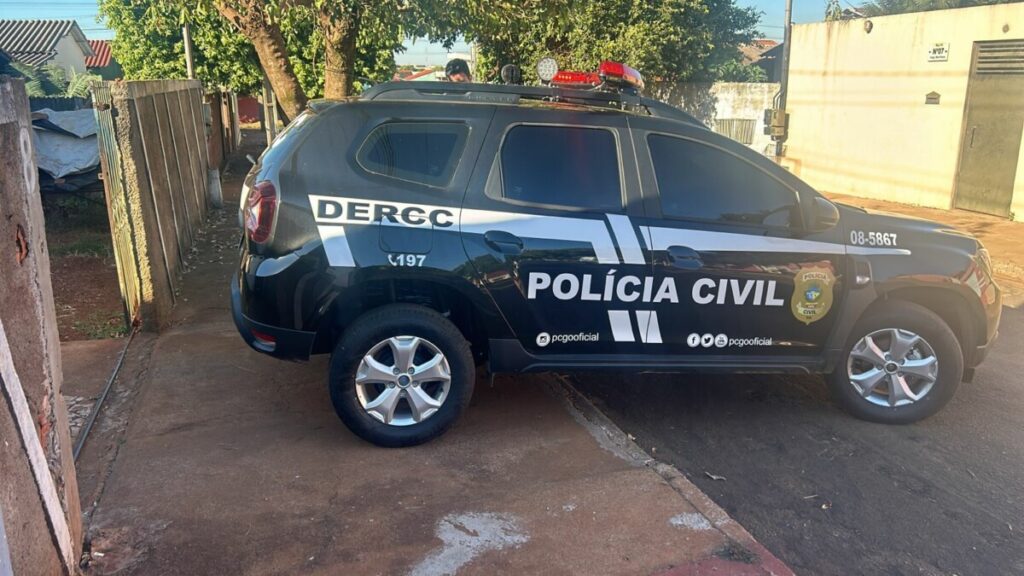 Imagem Ilustrando a Notícia: Polícia prende suspeito em operação contra pornografia infantil em Goiás