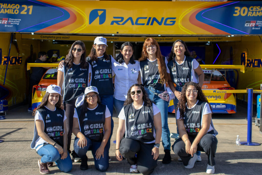 Imagem Ilustrando a Notícia: FIA Girls on Track Estágio em Motorsports termina de forma bem sucedida em Goiânia