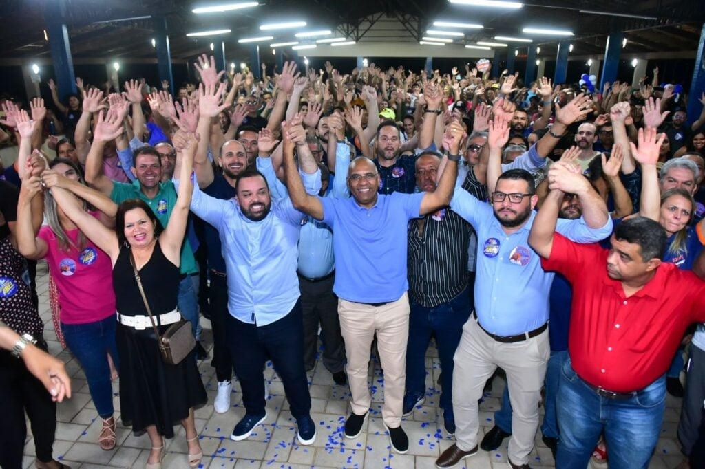 Imagem Ilustrando a Notícia: Republicanos entre acerto e liberação a vereadores na base de Rogério