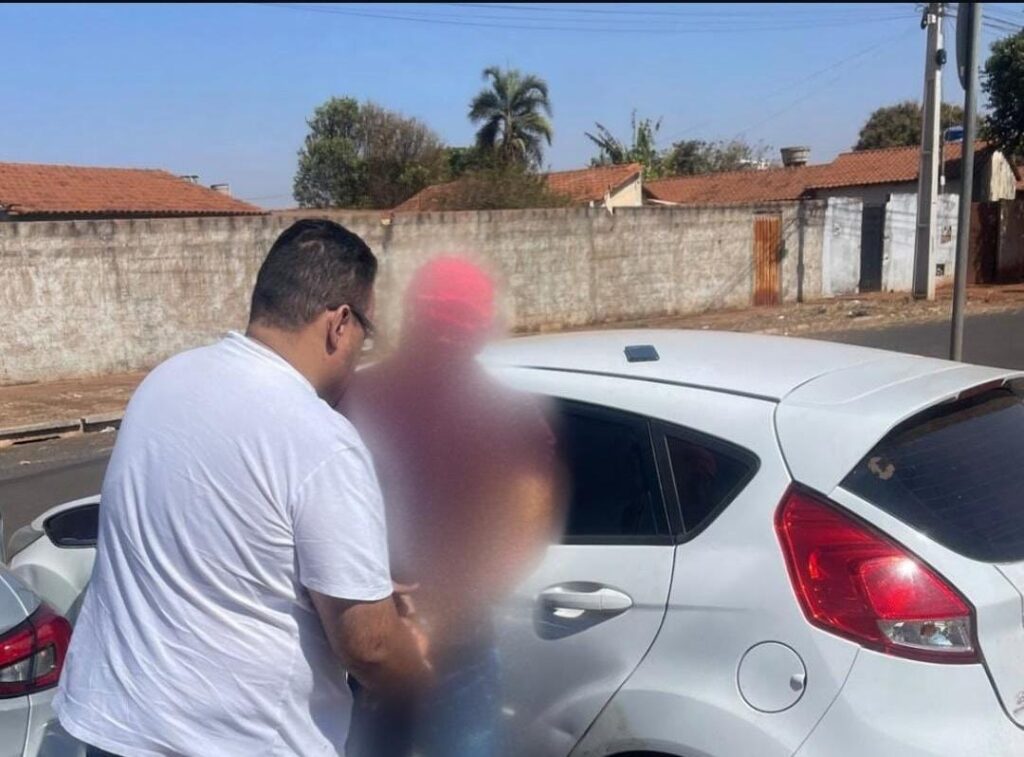 Imagem Ilustrando a Notícia: Polícia apreende carga contrabandeada durante prisão de suspeito por agressão à ex