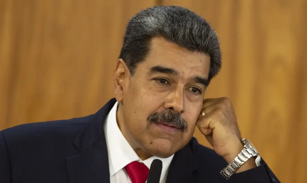 Imagem Ilustrando a Notícia: Maduro pede que ‘respeitem a vontade popular’ após vitória