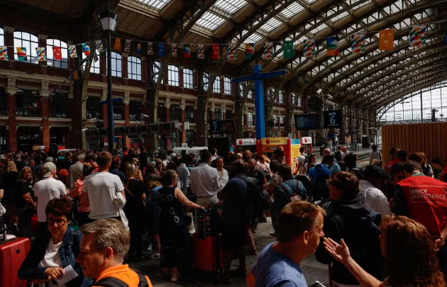 Imagem Ilustrando a Notícia: Trens da França são alvos de ataque