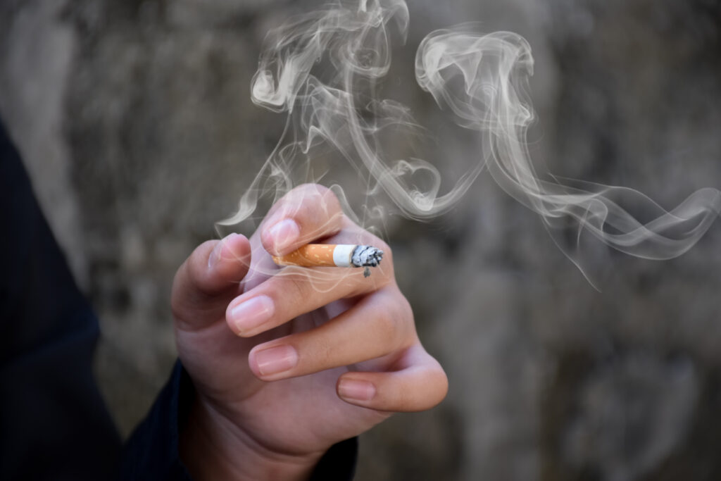 Imagem Ilustrando a Notícia: Governo federal decreta aumenta do imposto sobre cigarros