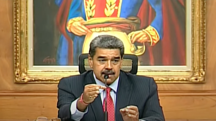 Imagem Ilustrando a Notícia: Maduro fala em “nova revolução” em caso de intervenção