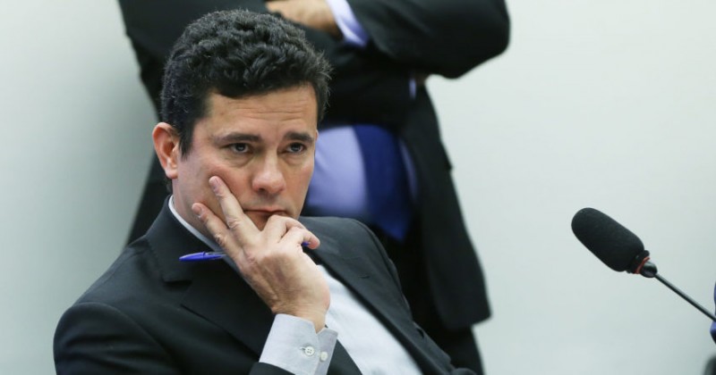 Imagem Ilustrando a Notícia: Moro determina bloqueio de até R$ 128 milhões das contas de Palocci