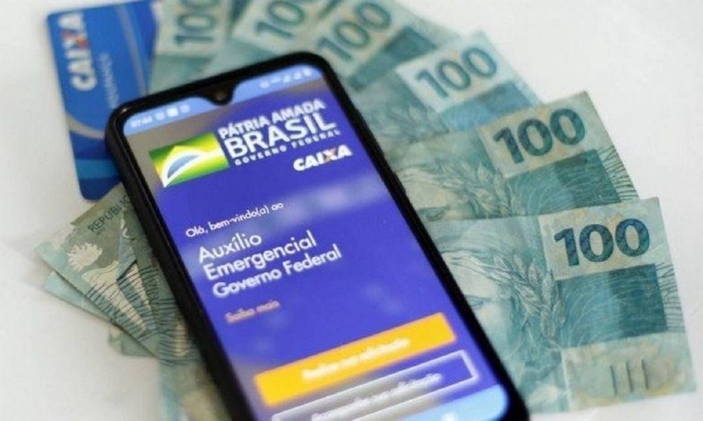 Imagem Ilustrando a Notícia: Caixa libera mais um saque do auxílio emergencial de R$ 600
