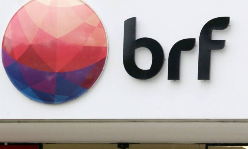 Imagem Ilustrando a Notícia: BRF dá férias coletivas a mais de um mil funcionários