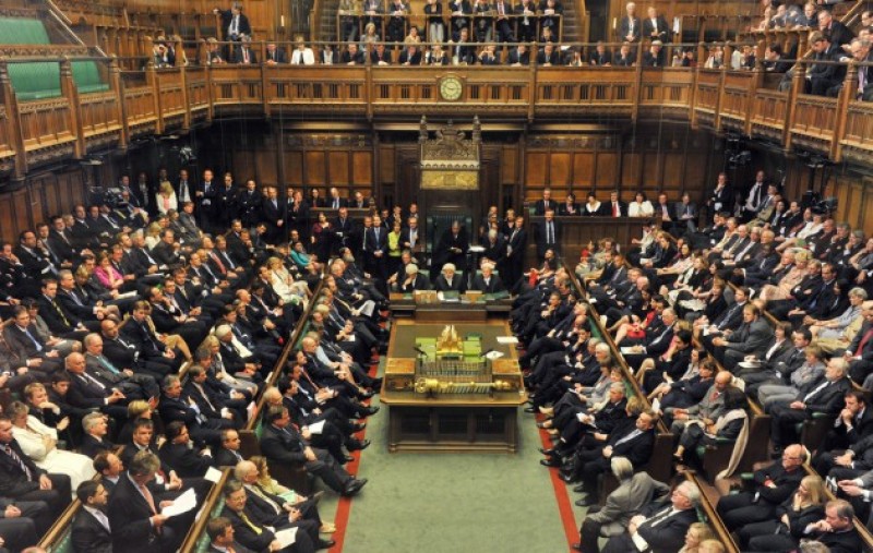 Imagem Ilustrando a Notícia: Parlamento britânico aprova lei para concretizar Brexit