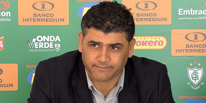 Imagem Ilustrando a Notícia: Vila Nova anuncia novo diretor de futebol nesta segunda-feira