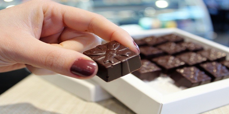 Imagem Ilustrando a Notícia: Nutricionista desenvolve primeiro chocolate “anti-TPM” do Brasil