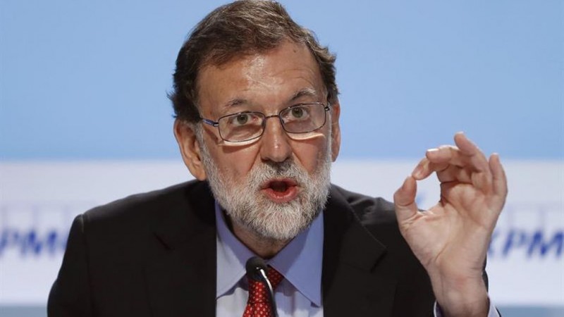 Imagem Ilustrando a Notícia: Rajoy tacha de absurda proposta de referendo para saída da Catalunha da UE