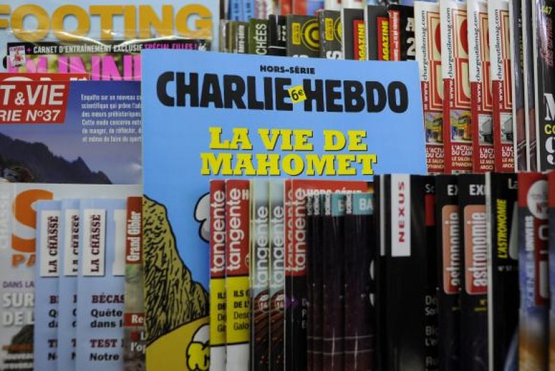 Imagem Ilustrando a Notícia: Após dois anos do atentado, Paris presta homenagem às vítimas do Charlie Hebdo